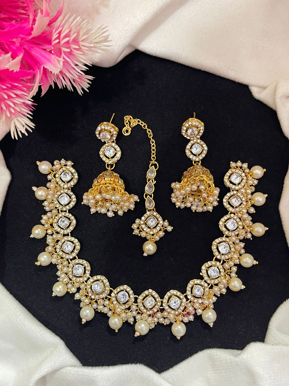 Necklace Set