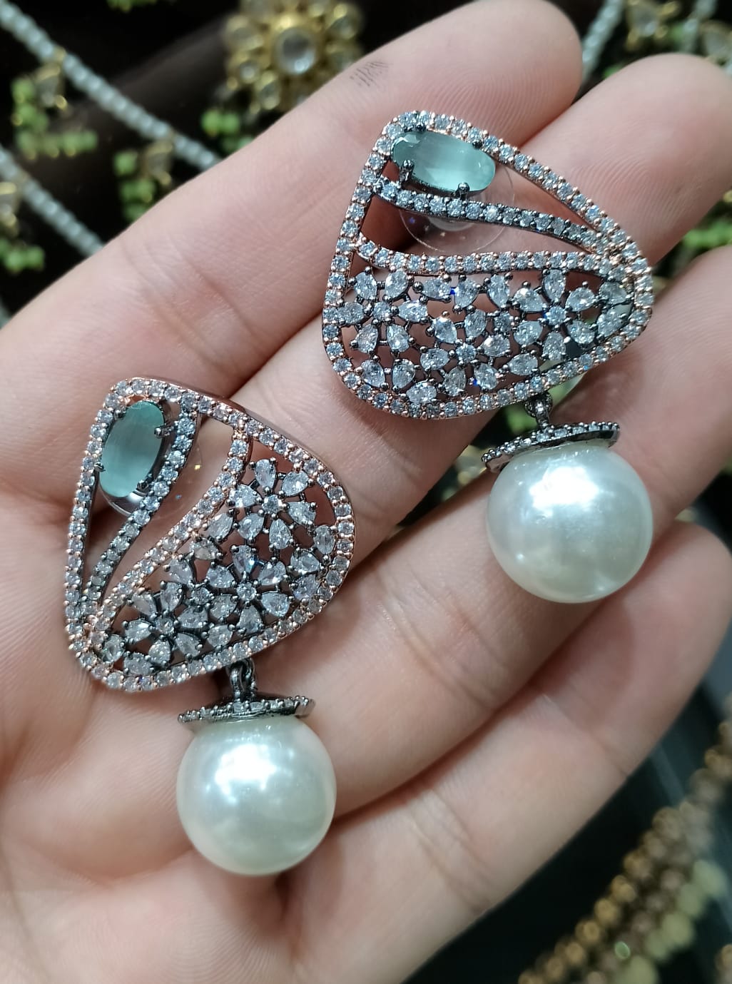 Zircon Tops