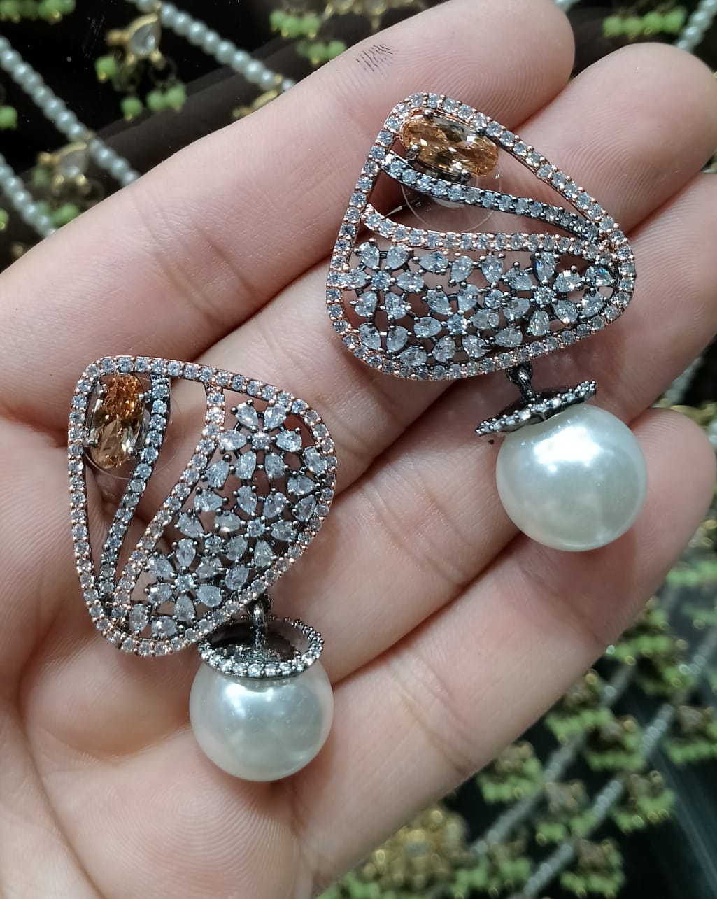 Zircon Tops