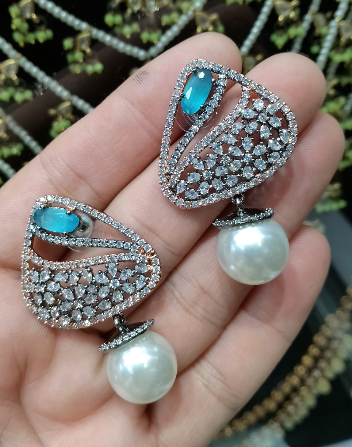Zircon Tops