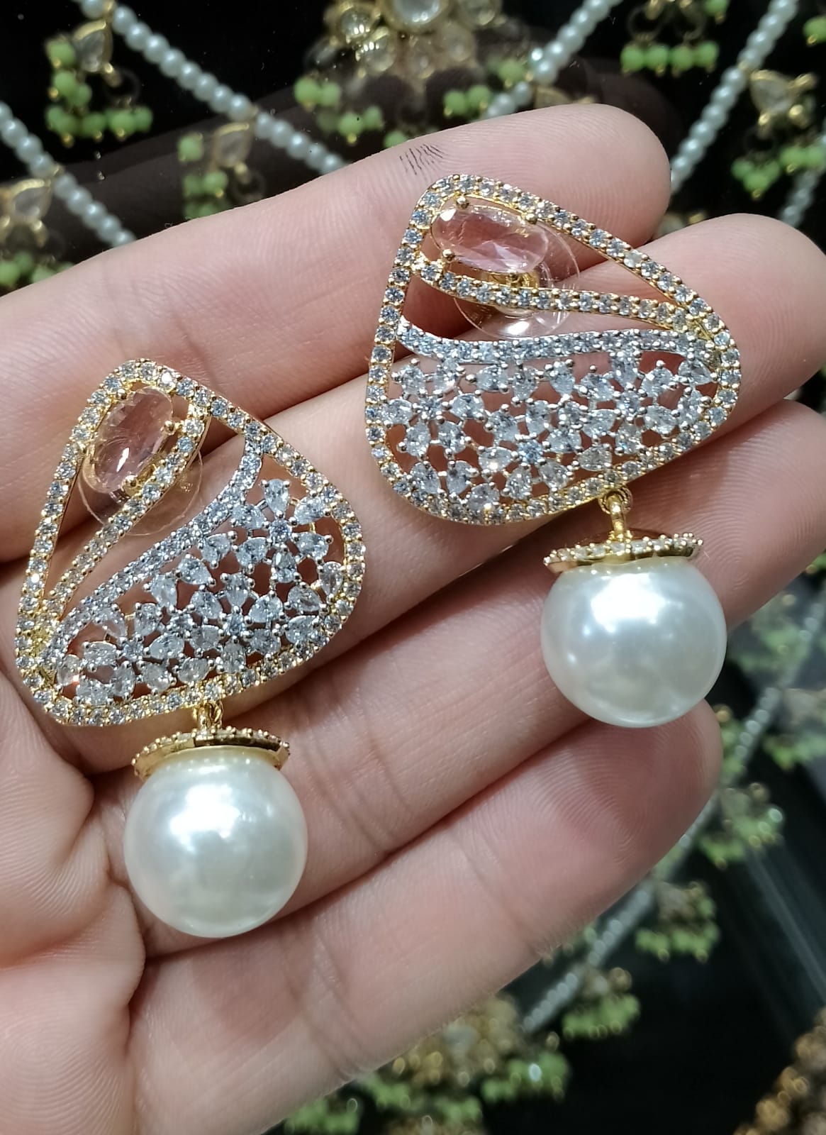 Zircon Tops