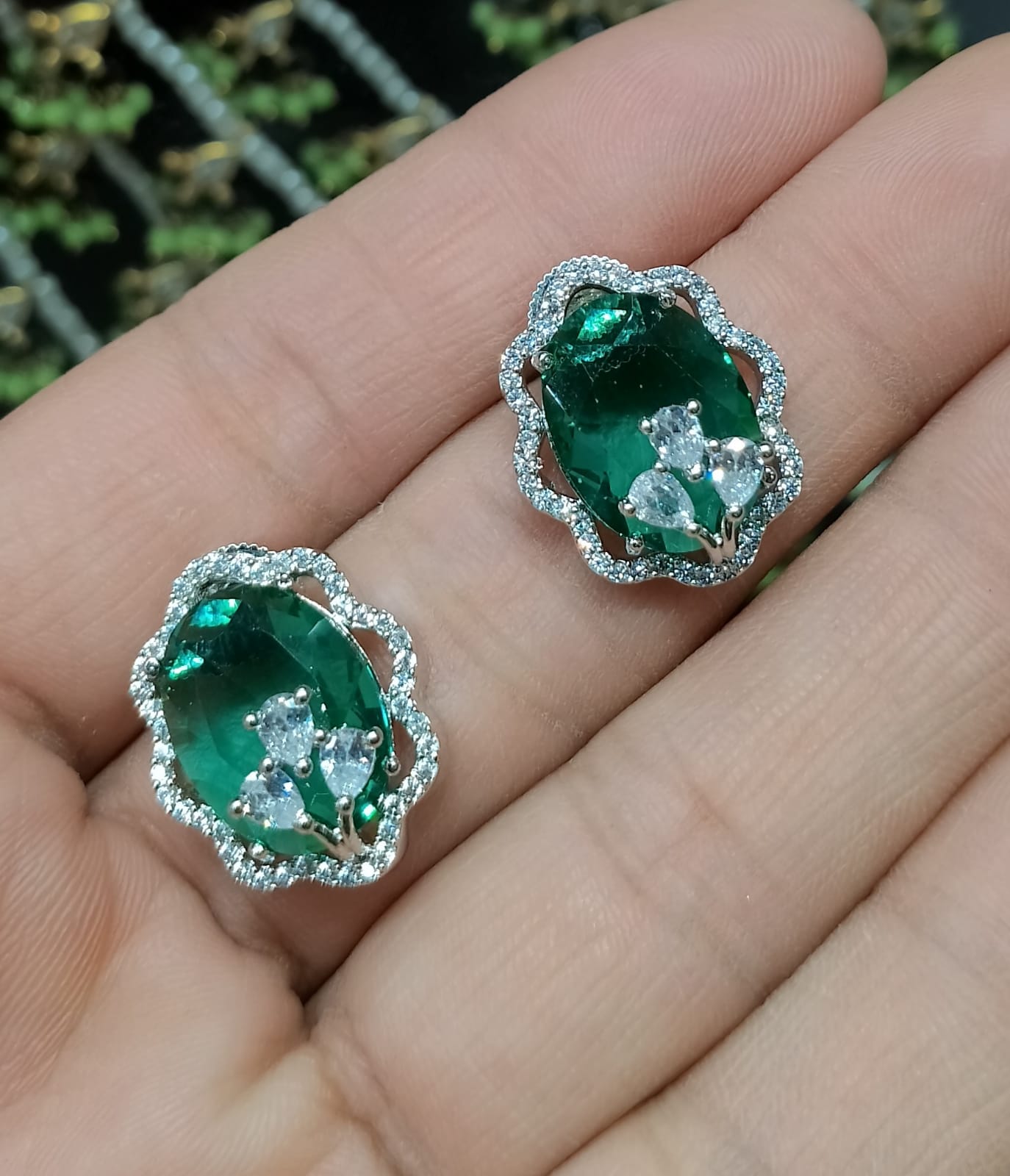 Zircon Tops