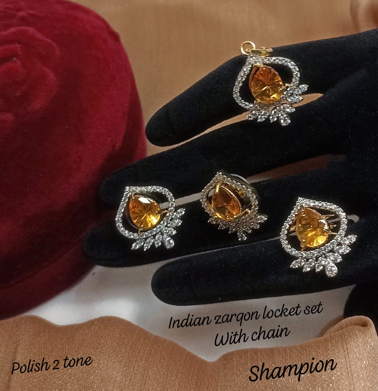 Pendant Set
