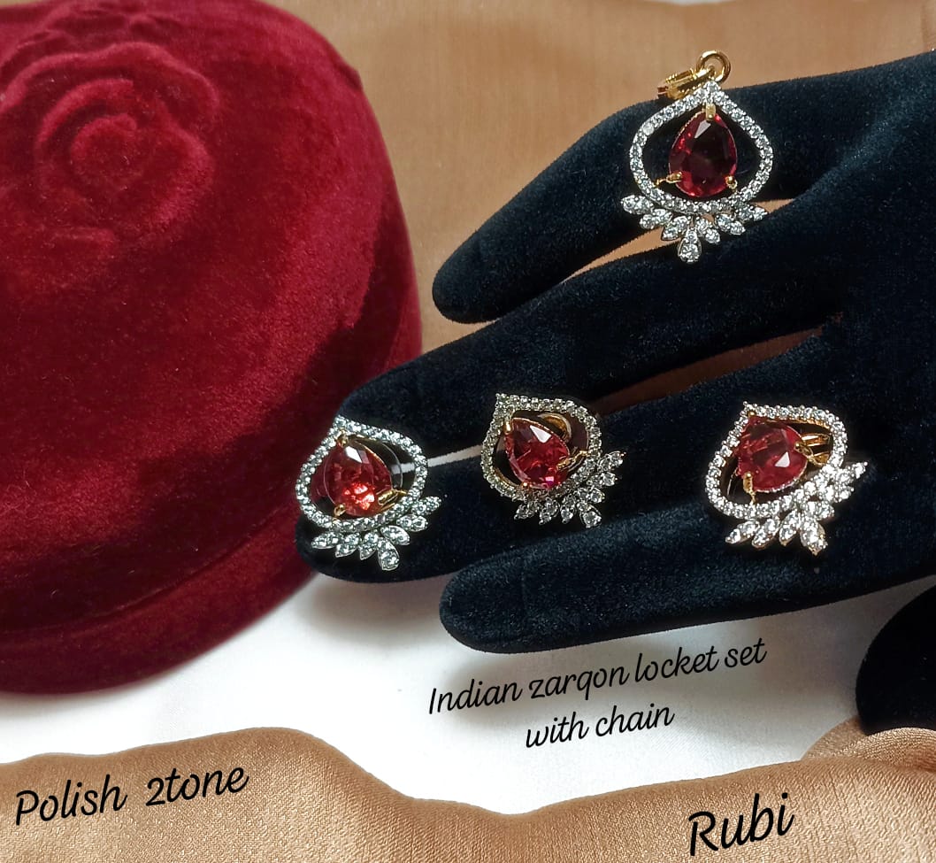 Pendant Set