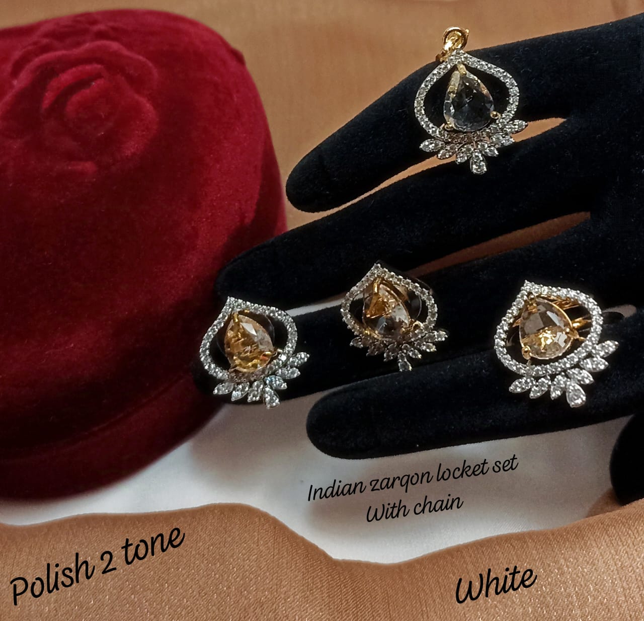 Pendant Set