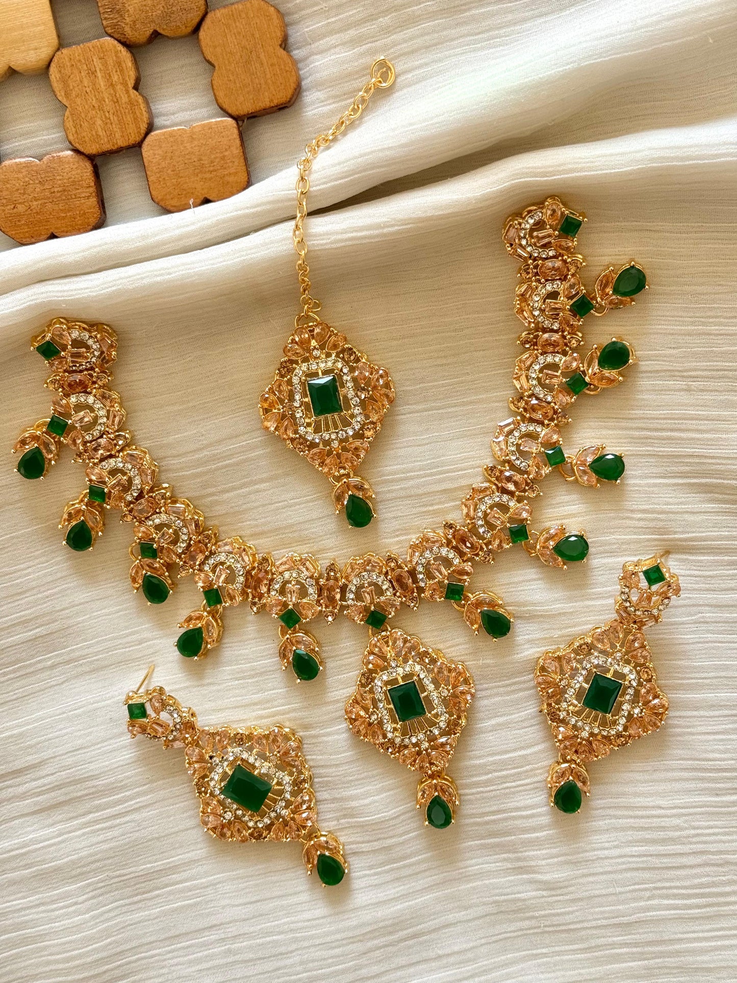 Necklace Set