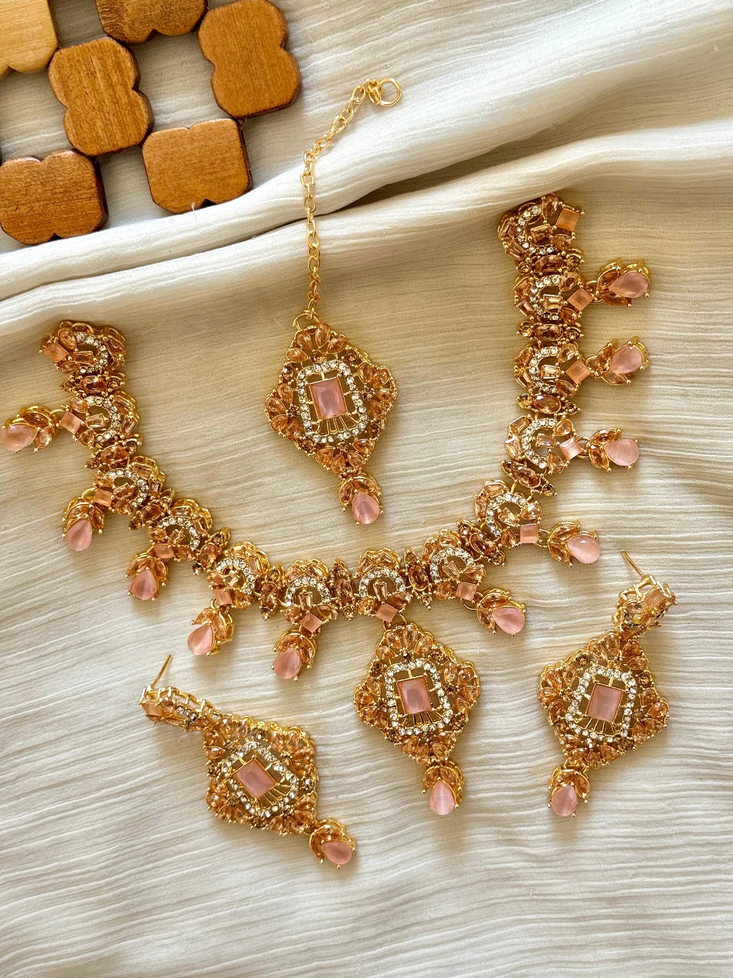 Necklace Set
