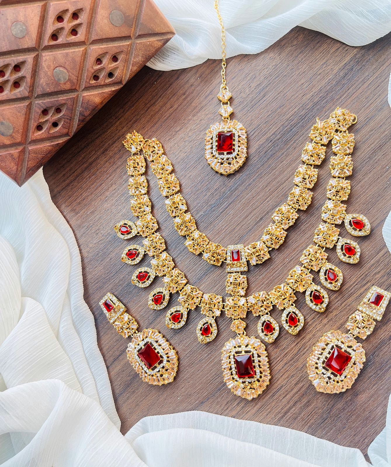 Necklace Set