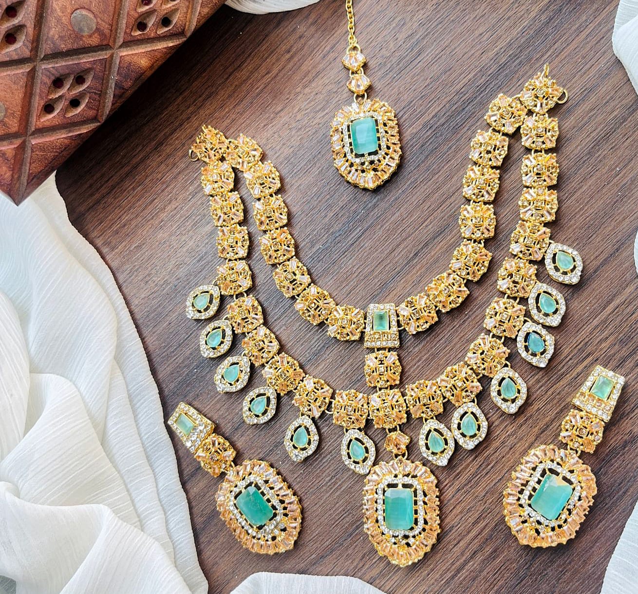 Necklace Set