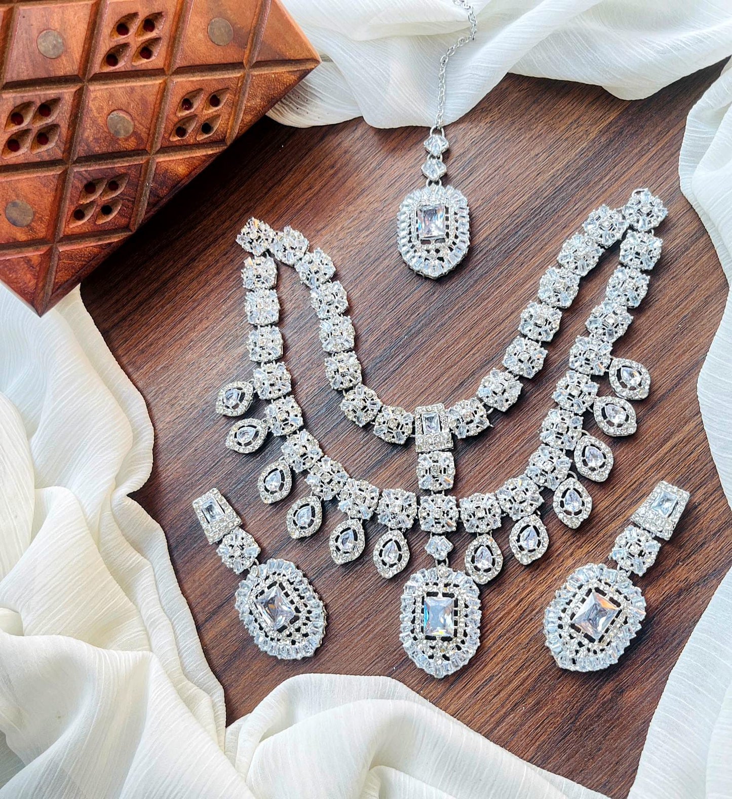 Necklace Set