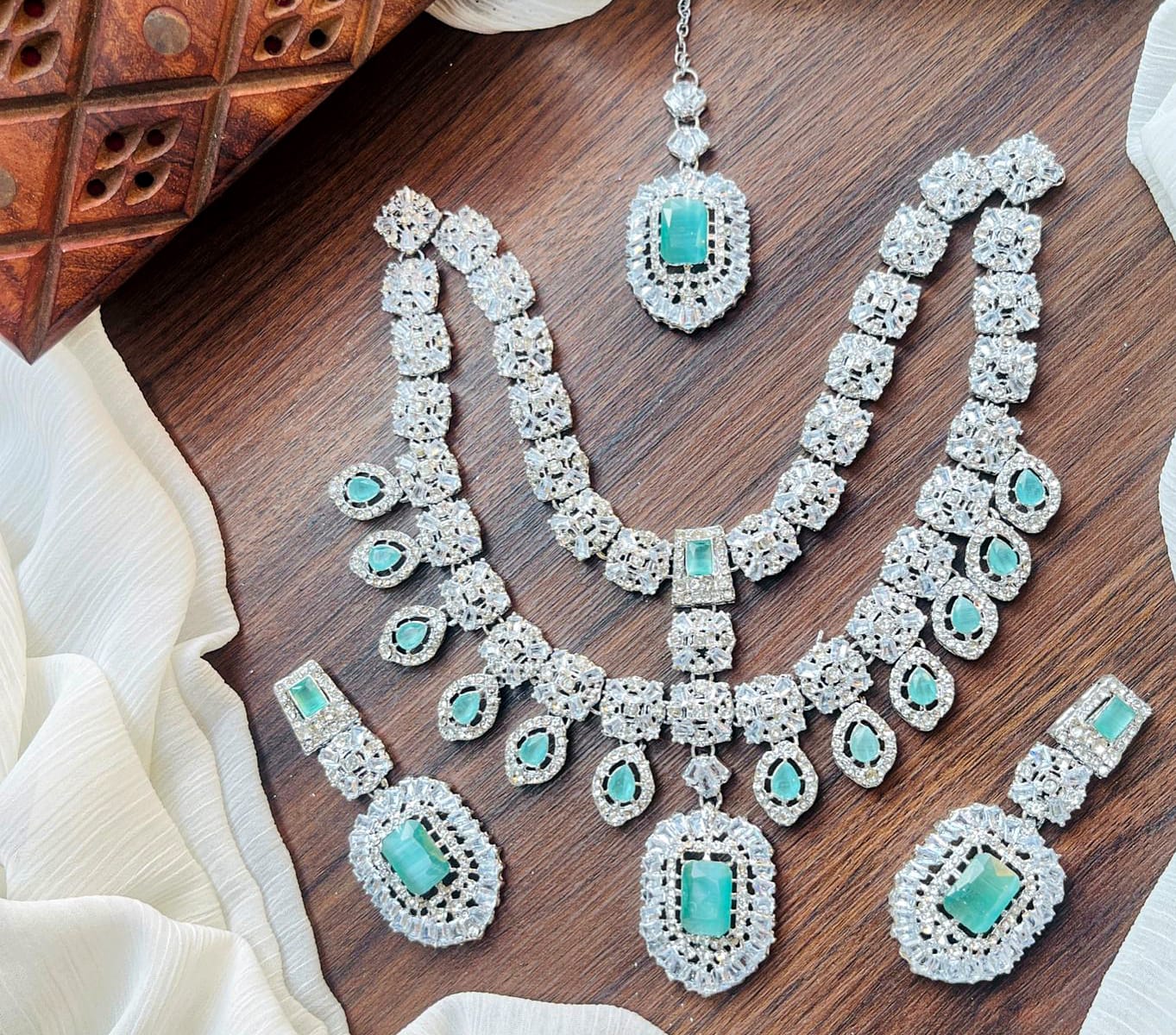 Necklace Set