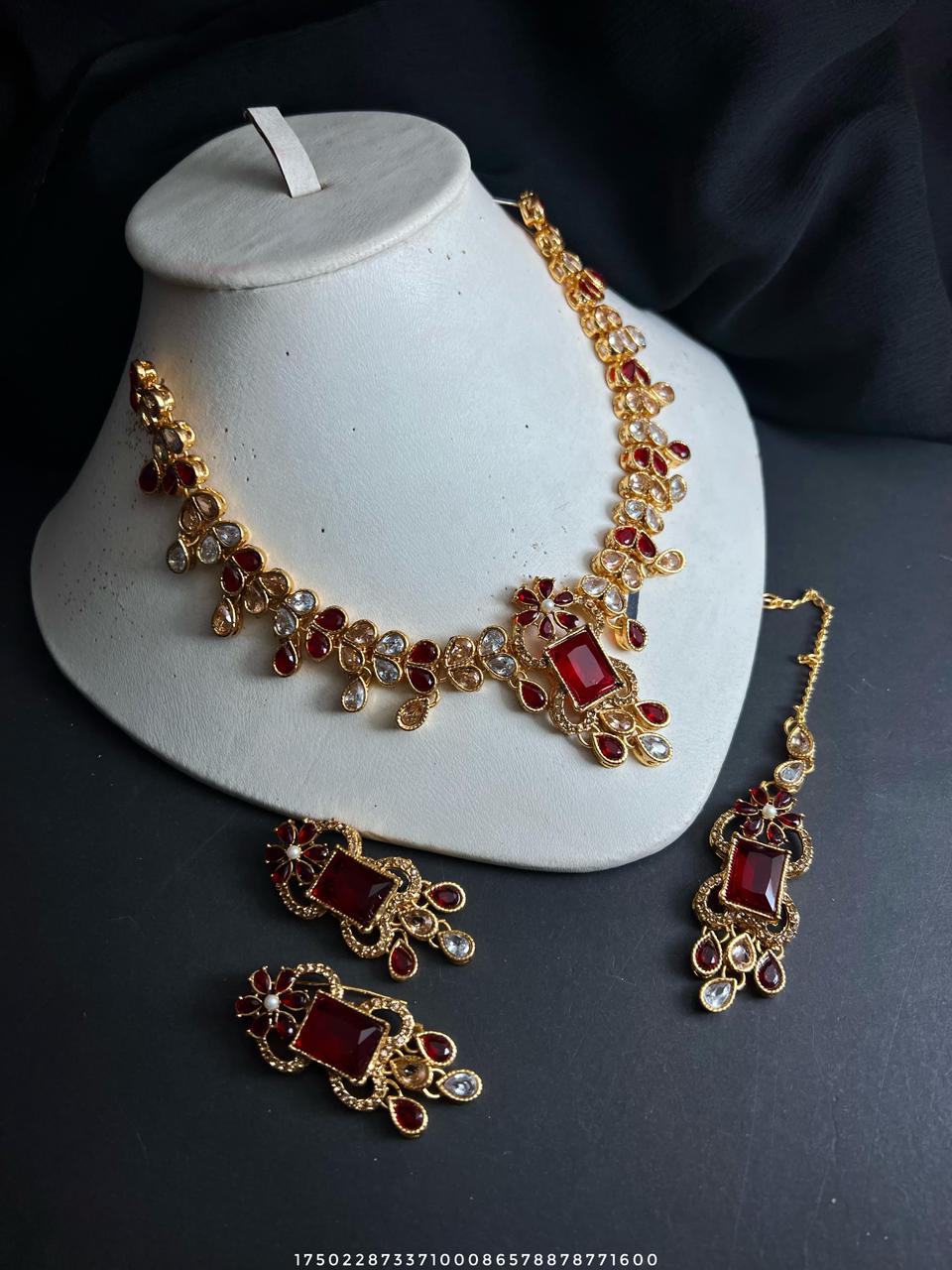 Necklace Set