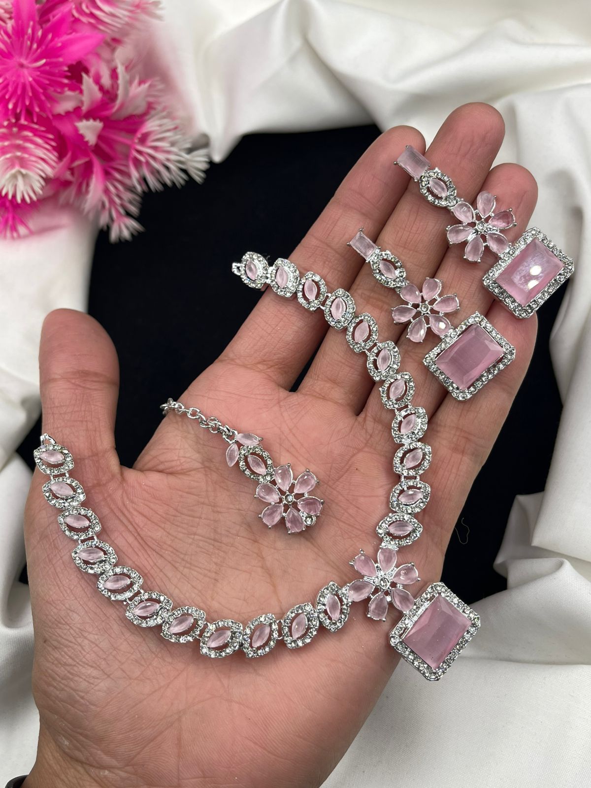 Necklace Set