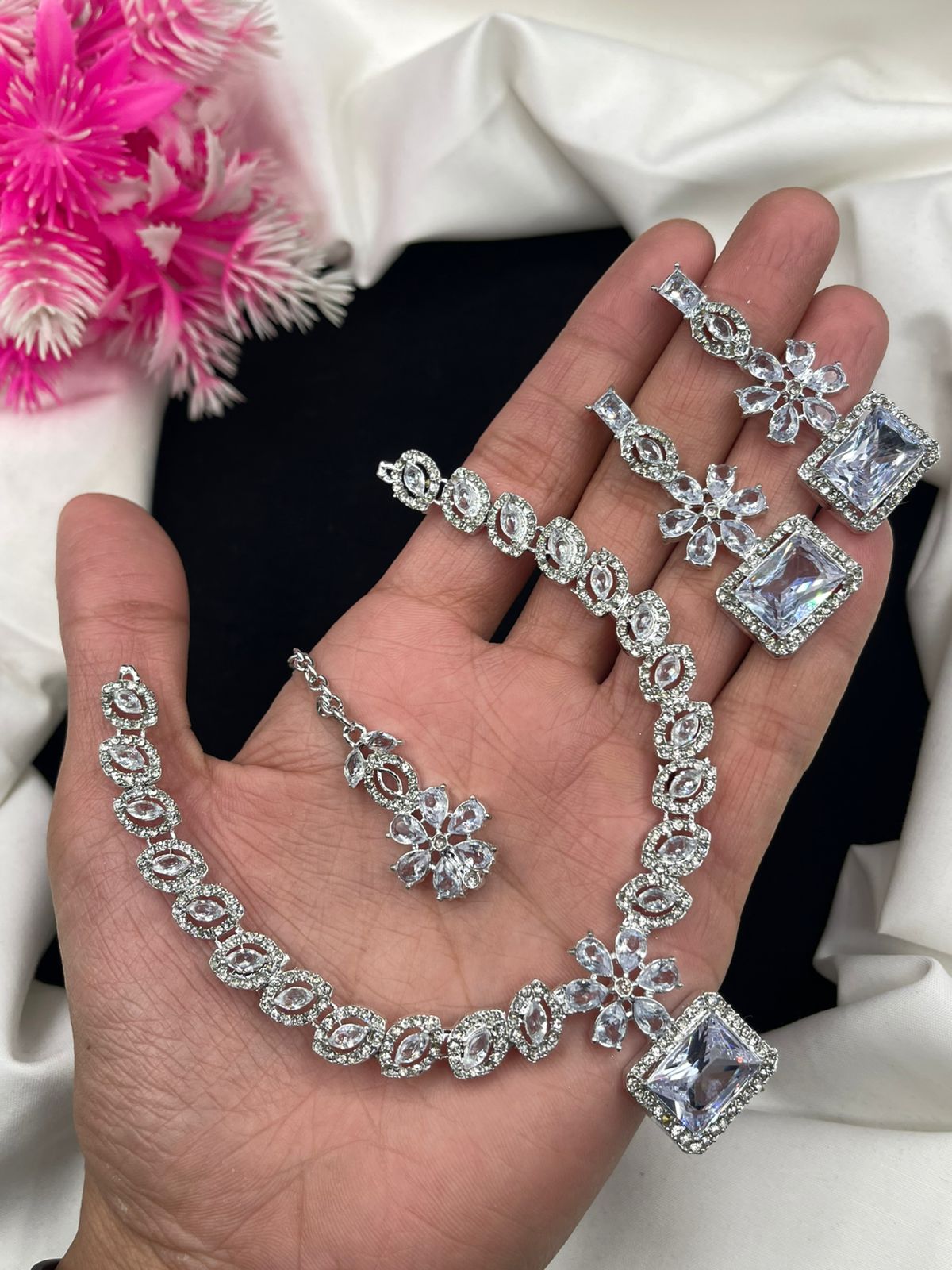 Necklace Set