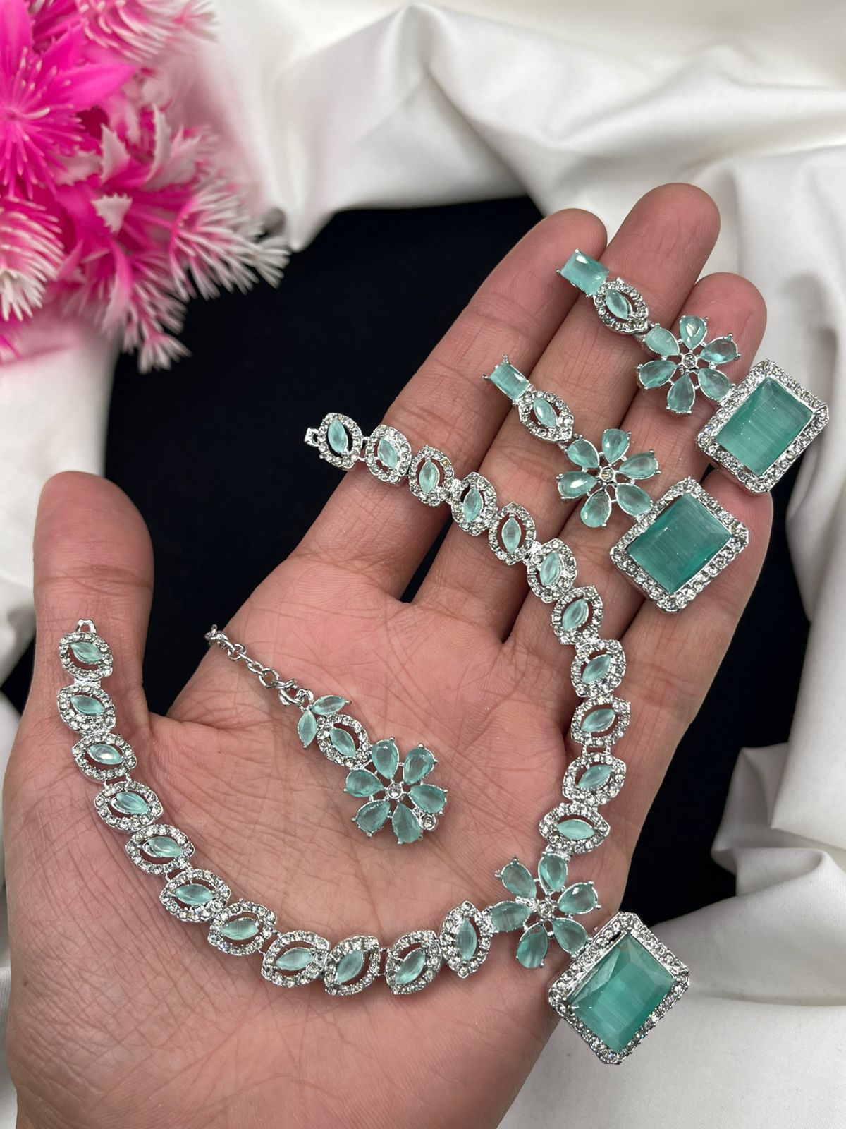 Necklace Set