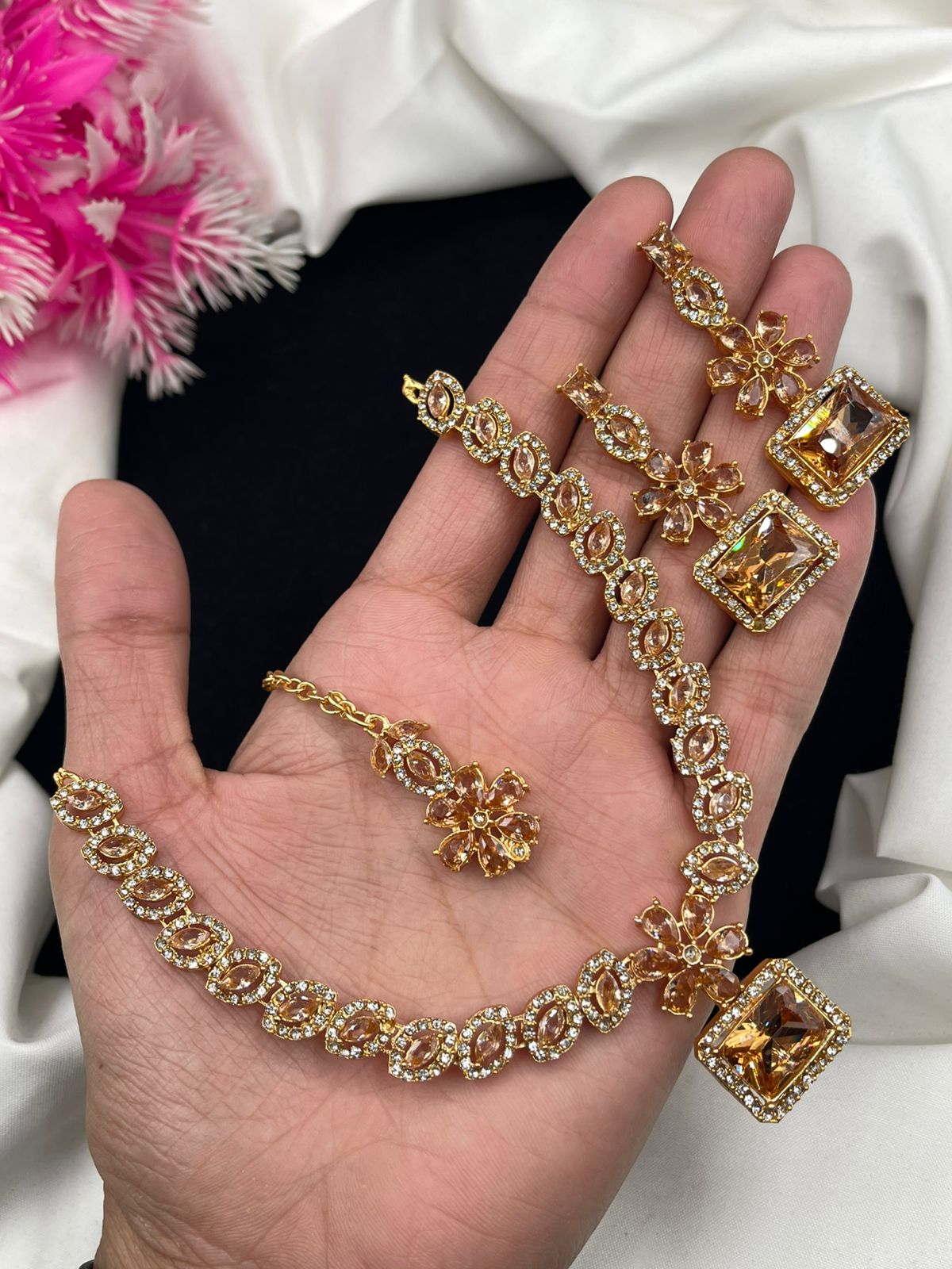 Necklace Set
