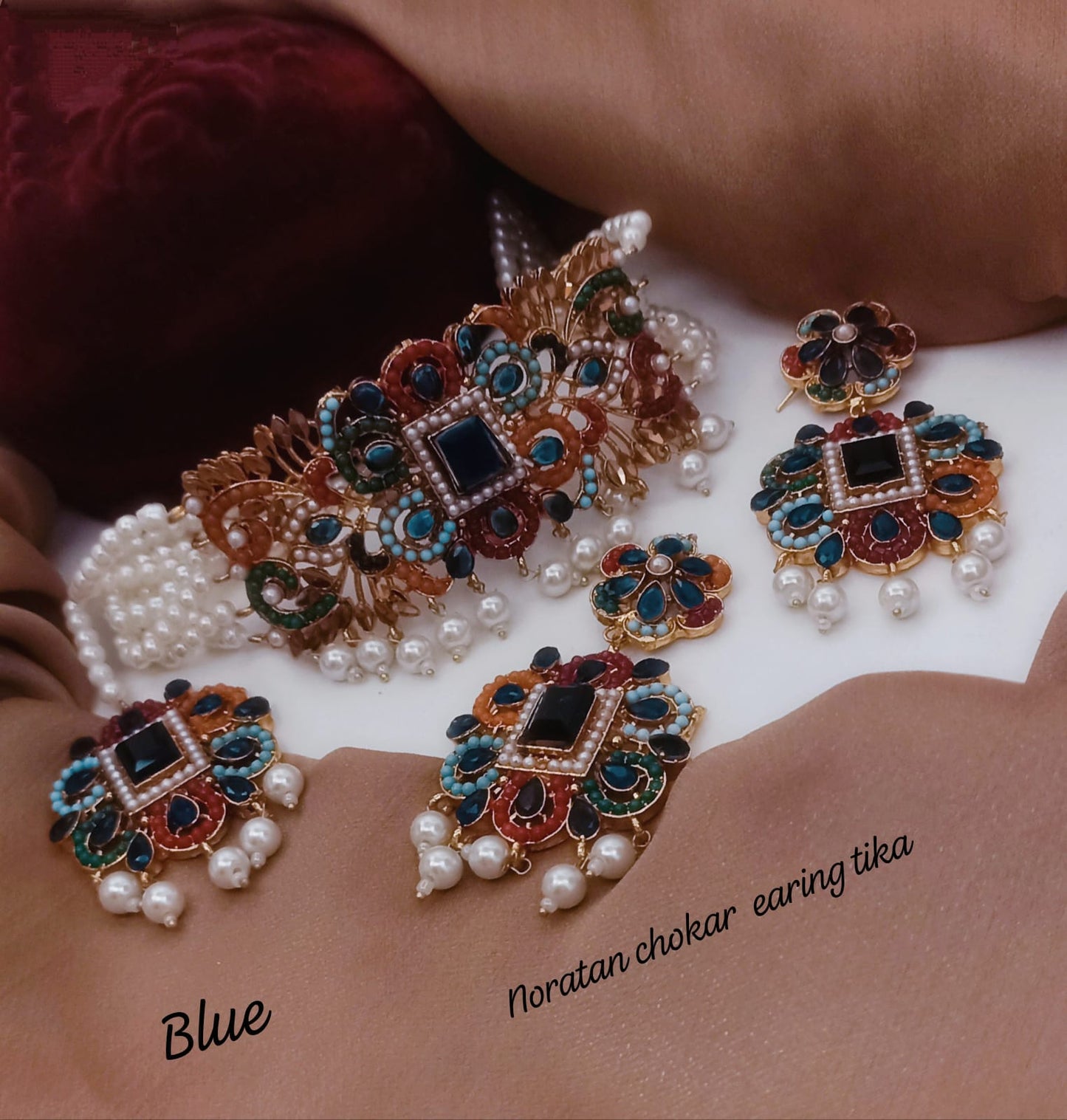 Nauratan Necklace Set